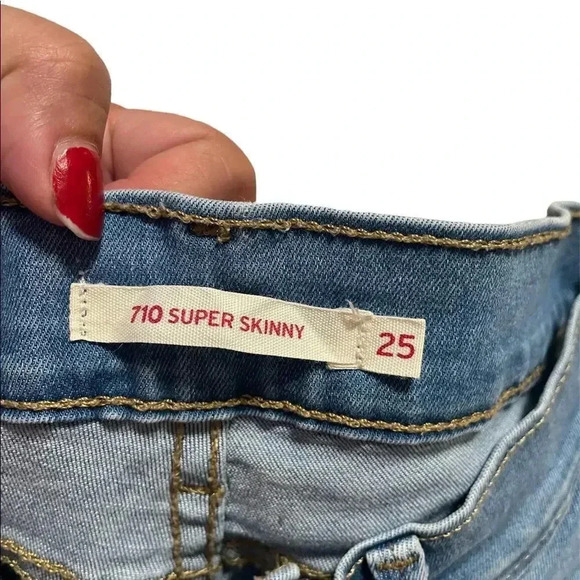 Levi’s 710 super skinny jeans - Picture 5 of 5